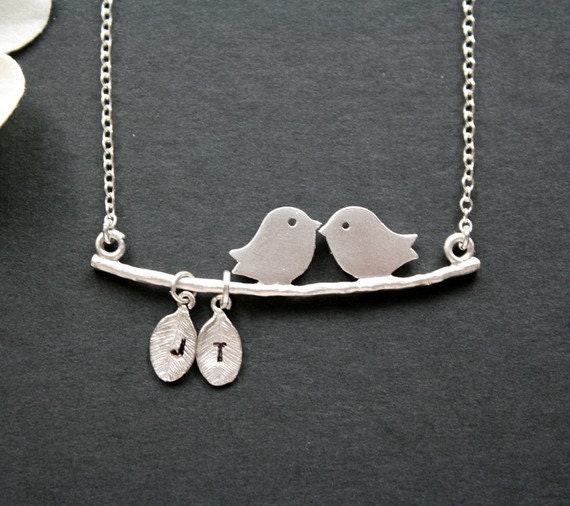 Initial necklace - Family Love Birds engraved necklace, personalized leaf monogram, mothers day gifts for mom daughter sister friend
