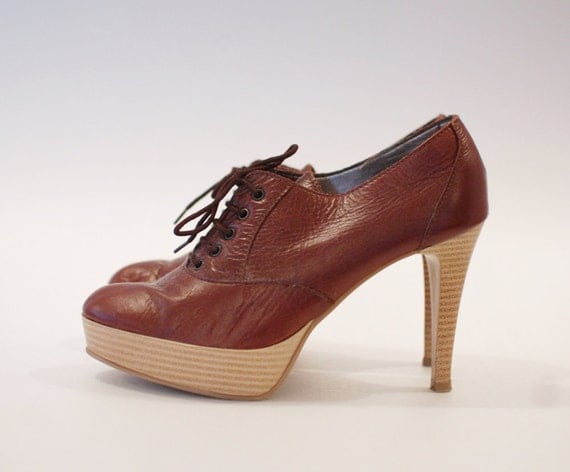 beatiful burgundy lace up oxford Platform Clog heel 38