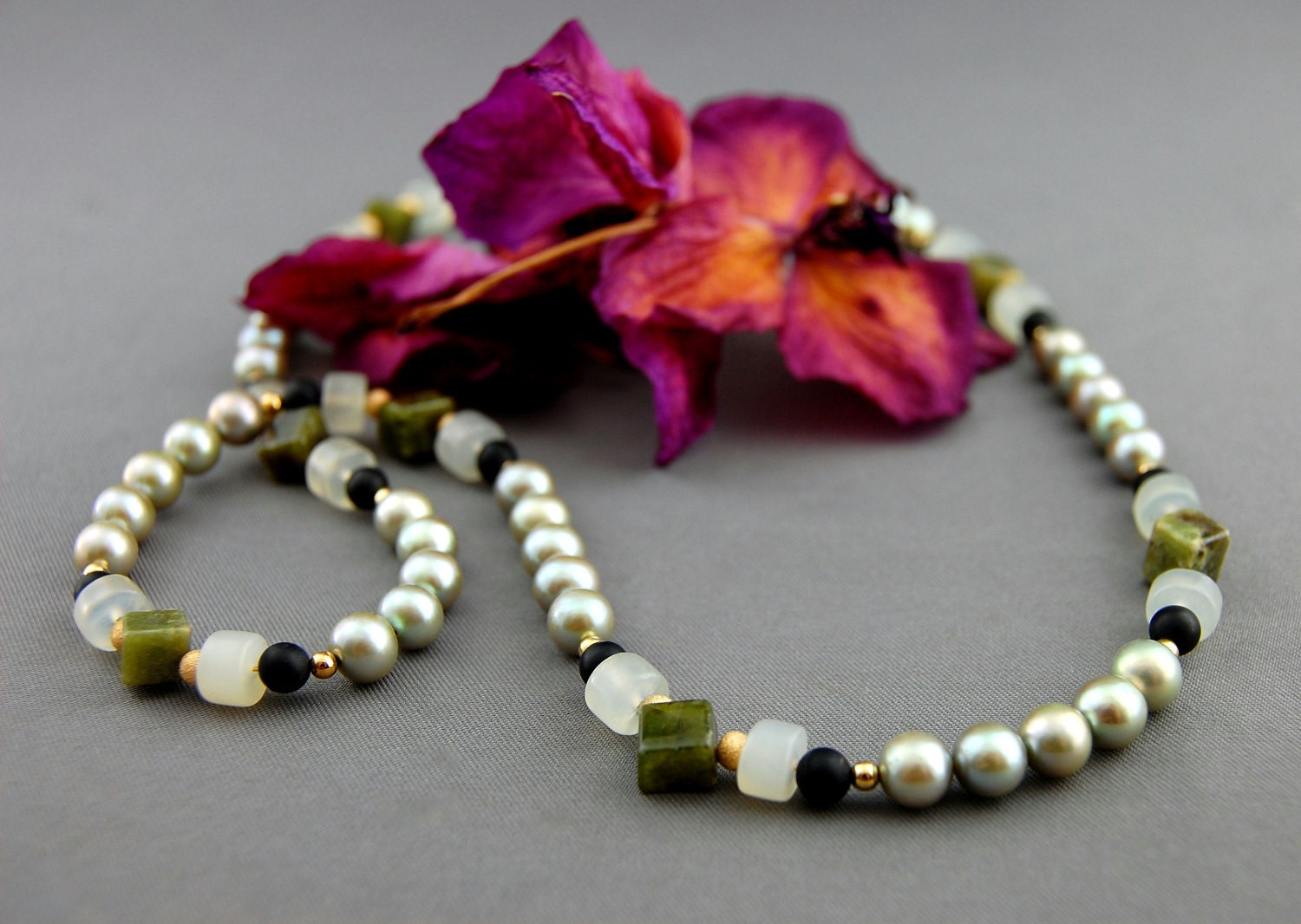 Jade - pearl necklace, pearl jewelry, jade, black onyx, gold, necklace, freshwater pearl, gemstone necklace, fashion, gift