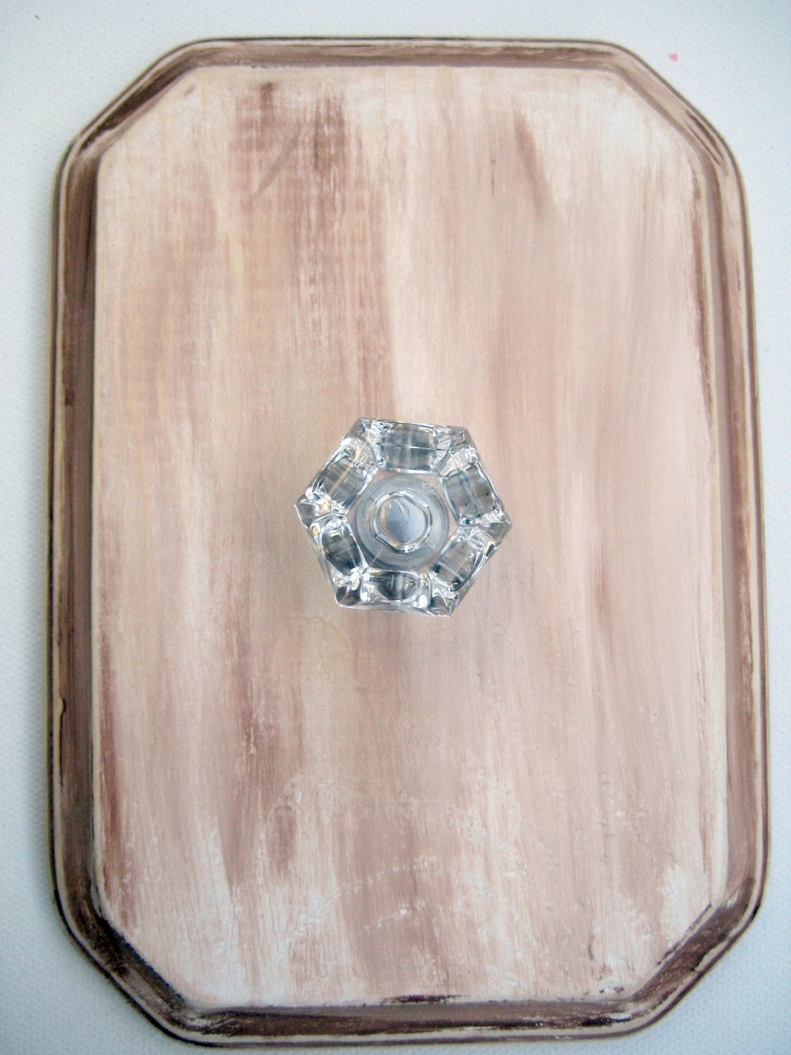 Distressed brown crystal hook
