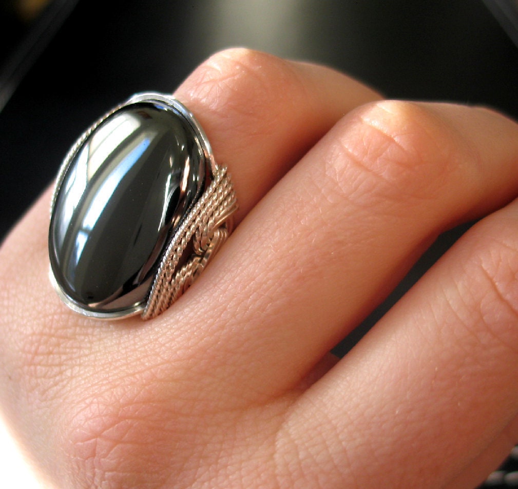 Hematite Statement Ring, Shiny Gunmetal Grey, Sterling Silver, Eco Friendly Metal, Silver Ring, Summer Fashion, Wire Wrapped Jewelry