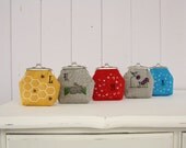 Bridesmaid gifts or stocking stuffers- hand embroidered mini clasp purses