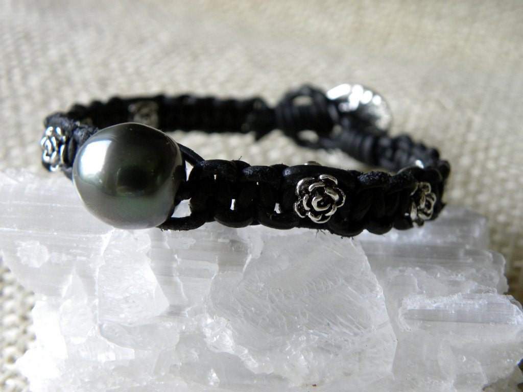 Genuine Tahitian Pearl Bracelet Black Leather Macrame Artisan Sterling Silver Flower