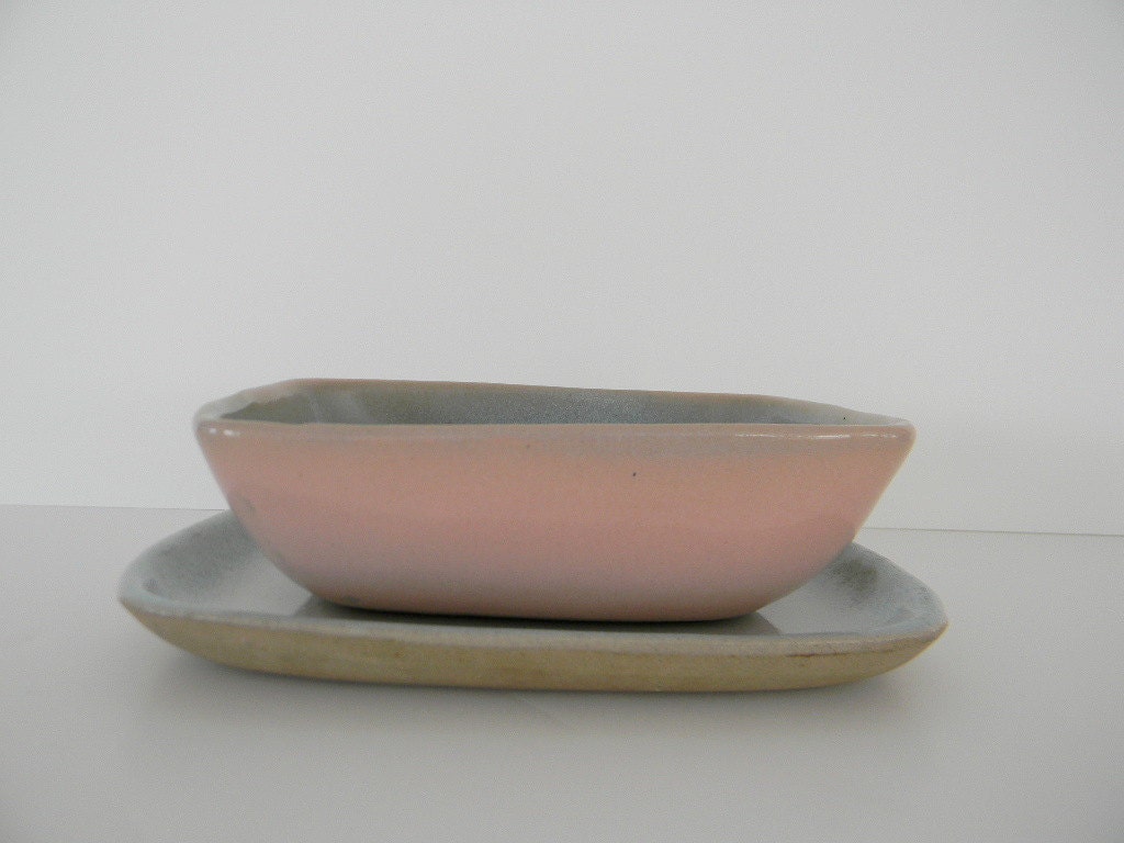 SALE: Trio of Glidden Pottery Bowl Plate and Tray