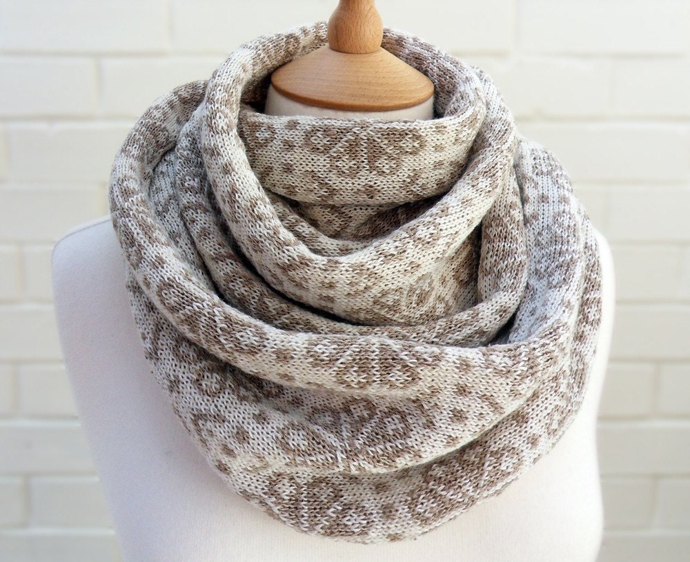 Vintage White and Oatmeal Fairisle Scarf - Whipped Cream
