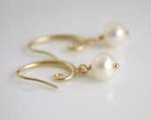 Gold Pearl Earrings