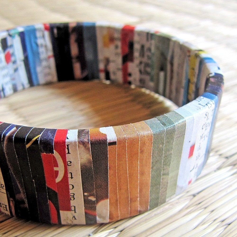 Recycled newspaper bracelet - Recycled jewelry - First anniversary gift - Eco friendly jewelry - Eco friendly, Colorful, Black, White, Red