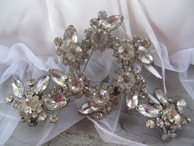 Judy Lee Demi Parure Rhinestone Brooch and Earrings