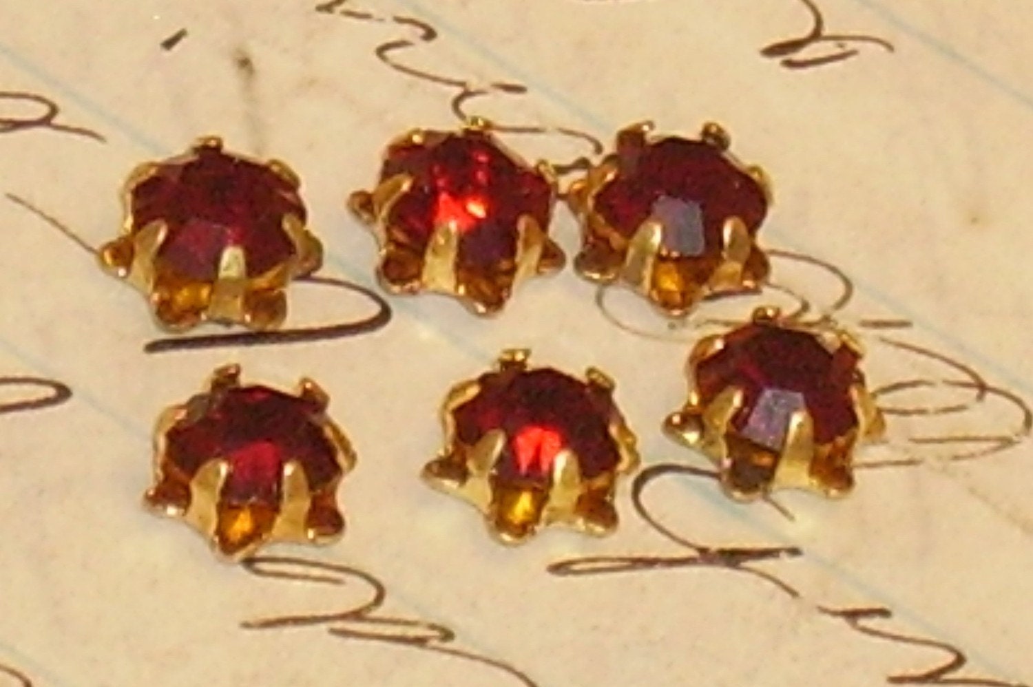 Vintage Rhinestones Settings Pronged Ruby Red Star