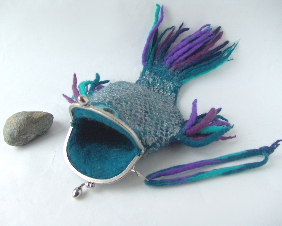 Felted purse cosmetic Fish blue Metal Frame under 50 octopurse