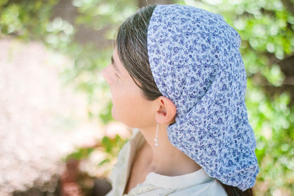 Long Prayer Veil -- Elegant Headcovering for Modest Women -- Blue Floral
