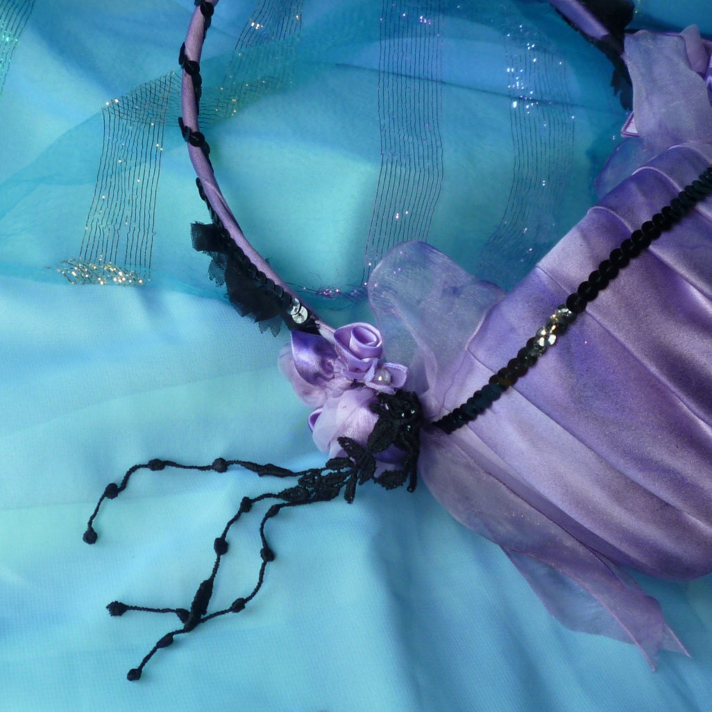 Goth Bride Wedding Decoration Flower Basket by gothB4play