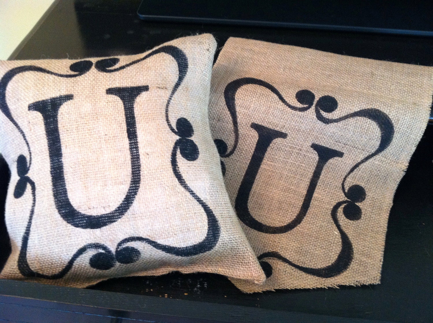 Matching Burlap Pilllow and Yard Flag Set