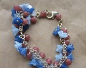 lovely vintage glass bracelet