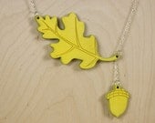 Wood Oak Leaf and Acorn Necklace with Silver Chain - Neogranny Wood Oak Leaf and Acorn Necklace with Silver Chain - Neogranny