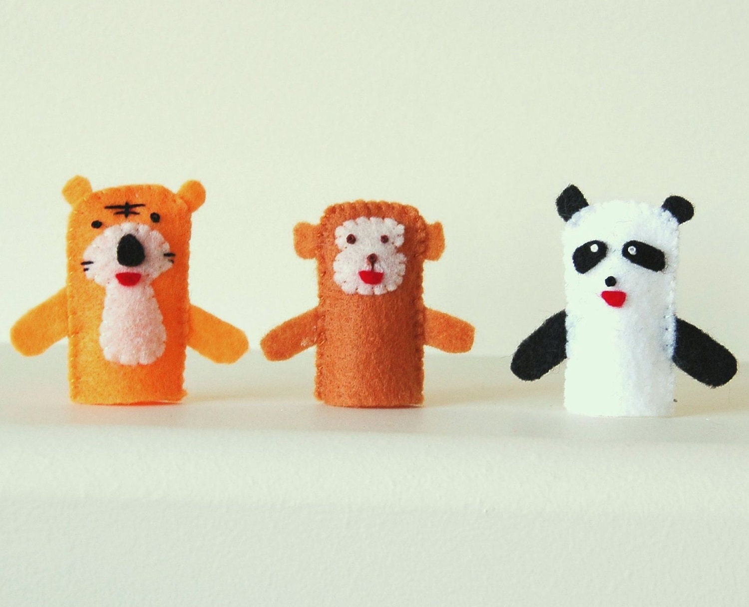 3 Jungle Finger Puppets Eco Friendly Children Toy Set Tiger Monkey Panda