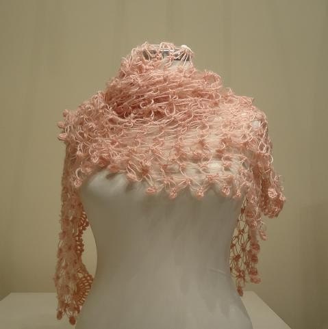 SUPER SALE Pink Solomon's Knot Triangle Shawl