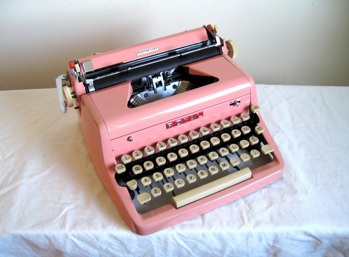 royal deluxe typewriter