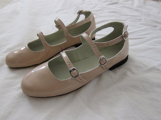 Chloe leather triple strap flats
