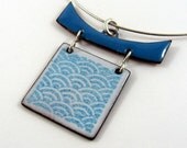 Enameled pendant in Asian design reversible pagoda pendant