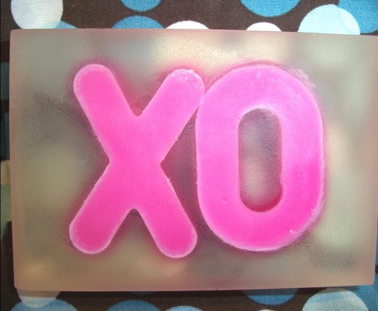 XO Hugs and Kisses - 5 oz bar of Pink Strawberry Champagne soap