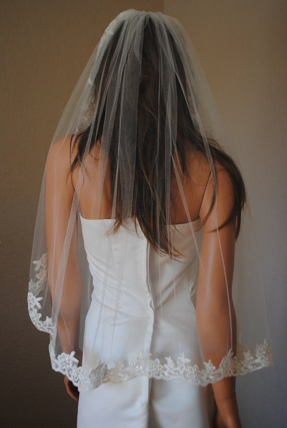 Noemi Waist Length Classic Veil with Beaded Lace Edge, Available in White and Ivory