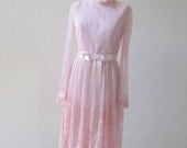 vintage feminine 50's 60's Petal Pink lace, pleated sheer chiffon formal dress