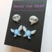 Hey Listen Navi post earrings set of two