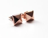 Pyramid stud earrings (14K rose gold dipped)