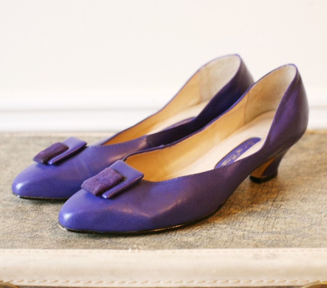 Vintage 1970s Deep PURPLE Leather Heels 10
