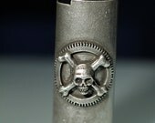 Silver skull and cross bones Lighter Cover