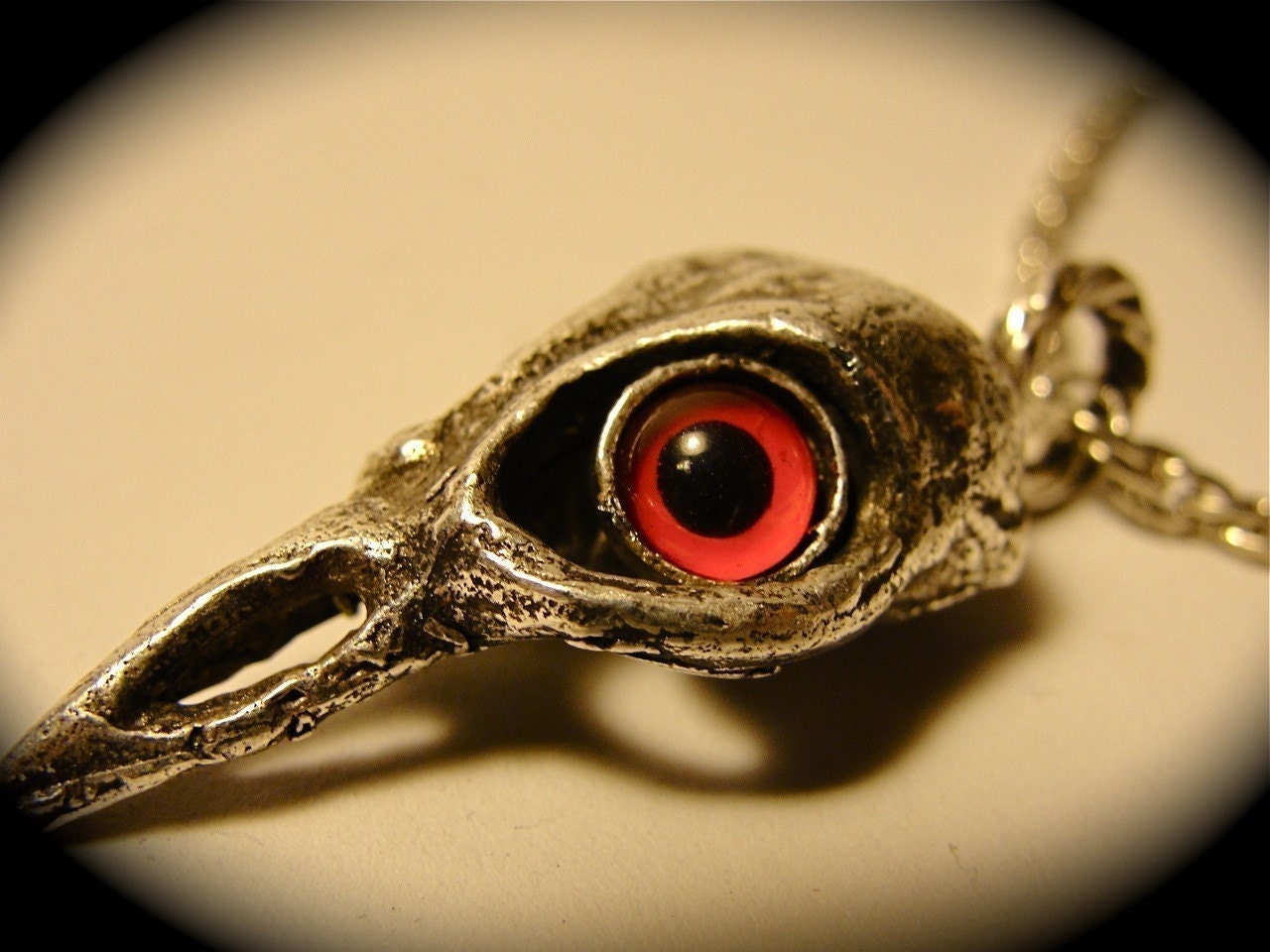 skull red bird