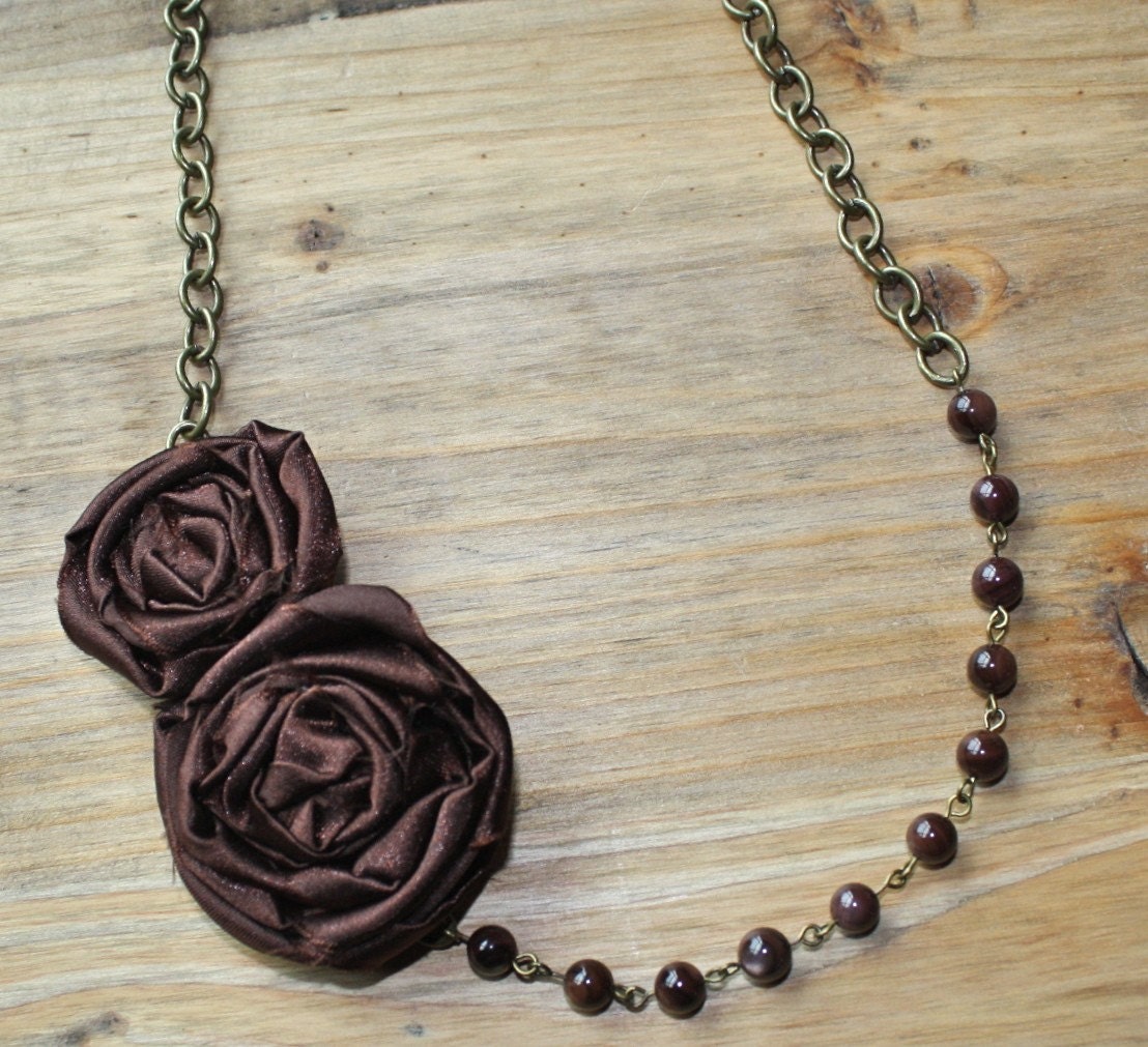Brown Rosette Necklace