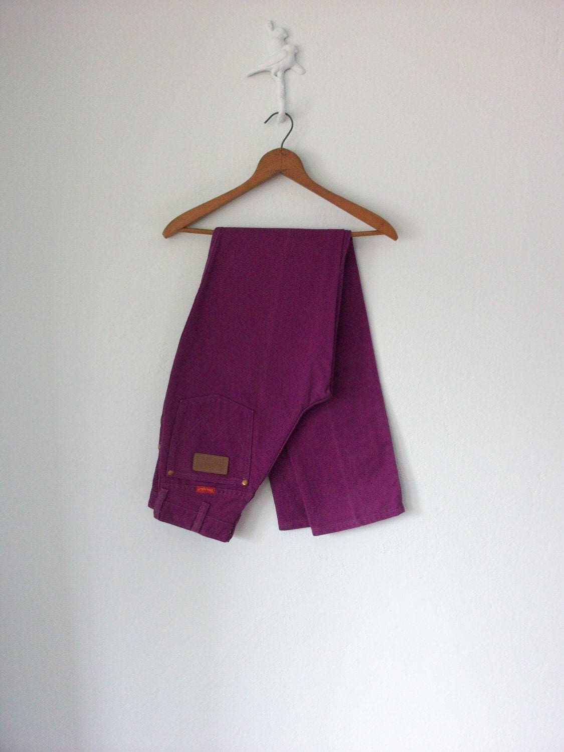 Vintage 90's Jeans ... High Waisted Magenta Color Denim Wrangler Pants ... Small / Medium