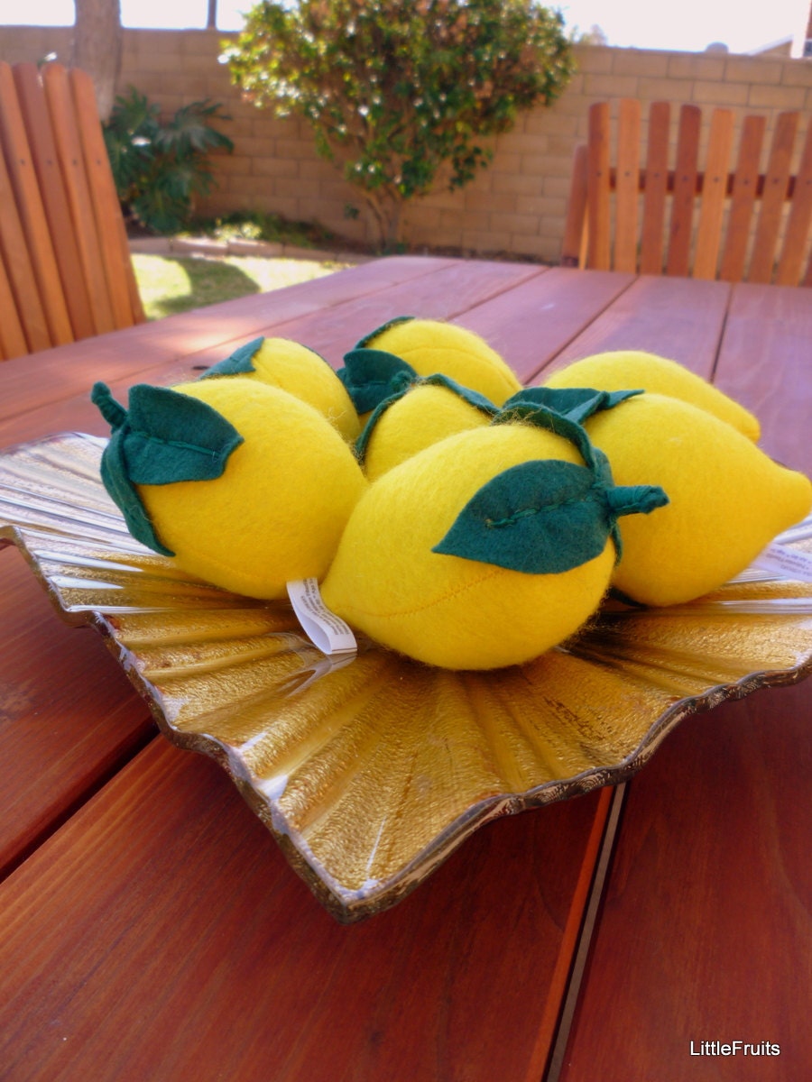 Felt Lemons with leaves, Childrens Pretend Play Food, Handcrafted Toy or Decoration. Set of 2
