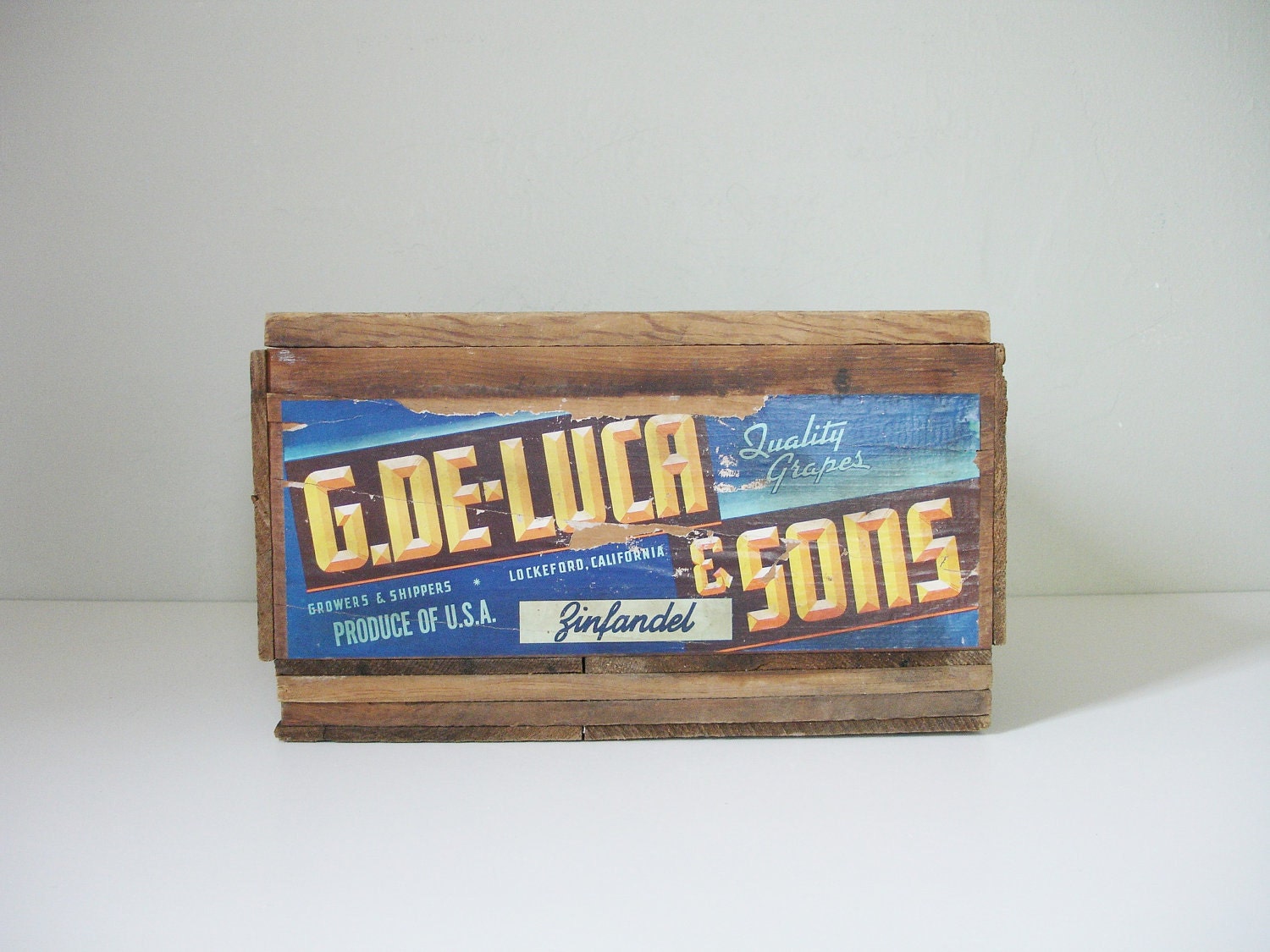 zinfandel grape crate