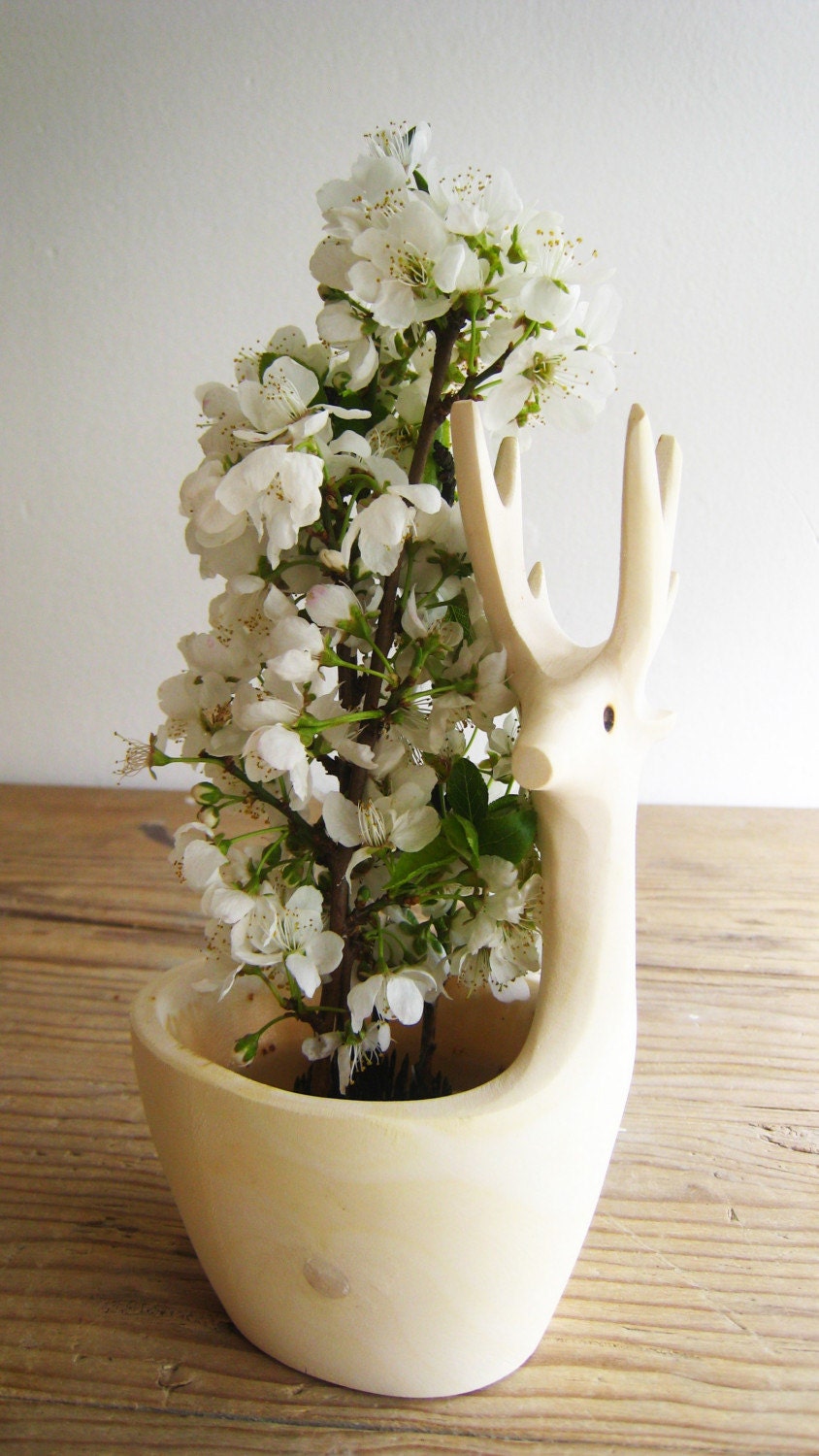 Exquisitely Hand-Carved Deer Bowls, Set of 3