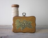 Vintage Wood Grape Picture Wall Hanging