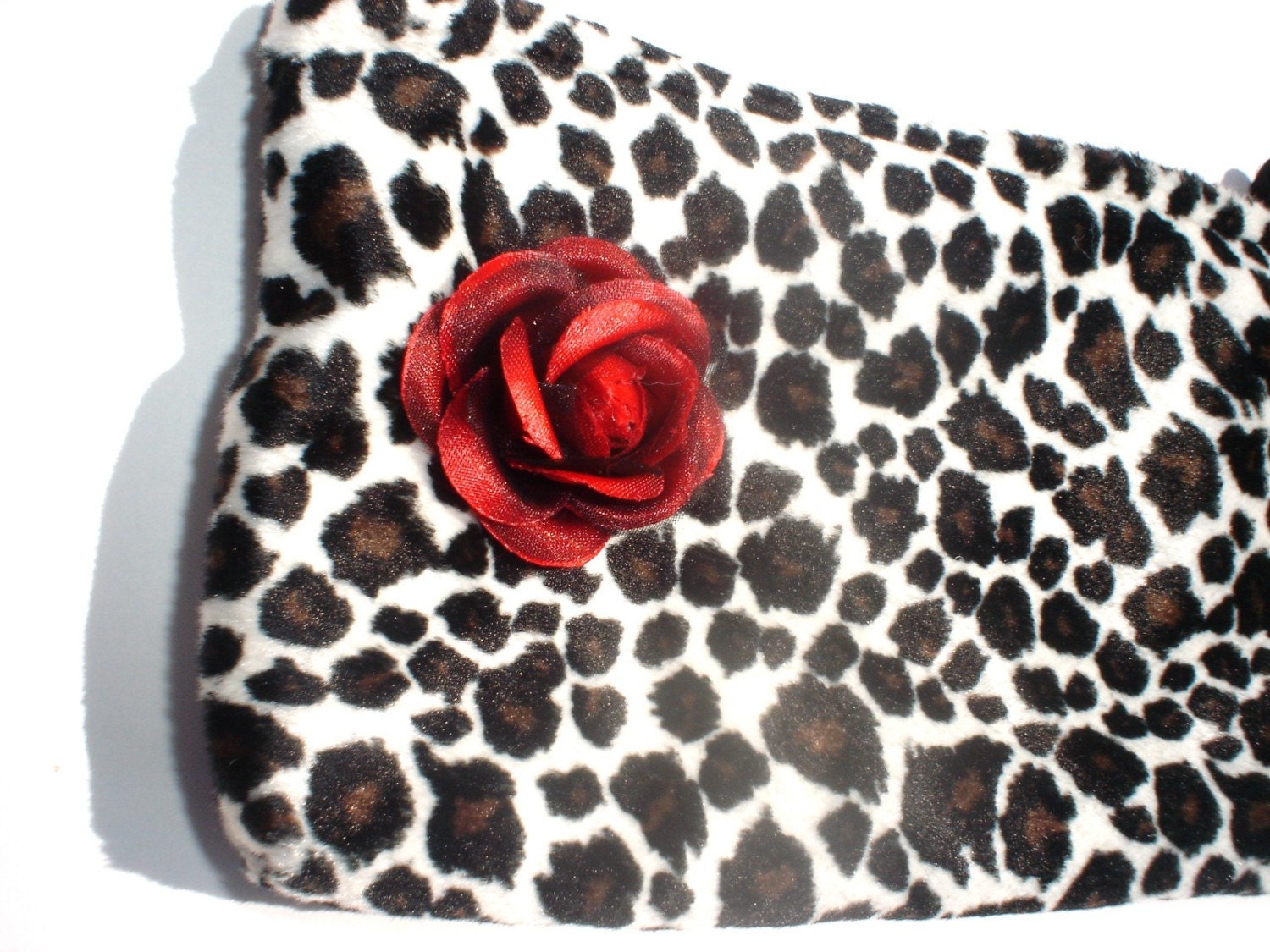 Leopard faux fur wallet wristlet with rose w/zipper Big enough 4 Make-up