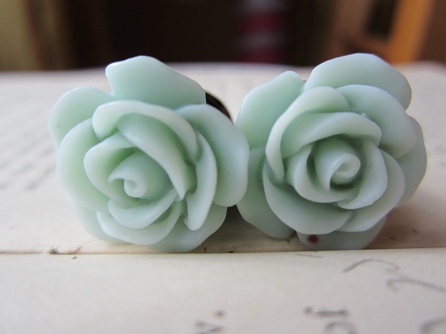 Plugs-Gauges-Mint Green Roses-10g, 8g, 6g, 4g, 2g, 0g, 00g, 1/2g, 13mm, 7/16g