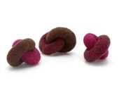 Lynks Felted Wool Cat Toys - Set of 3 (Chocolate-Raspberry)