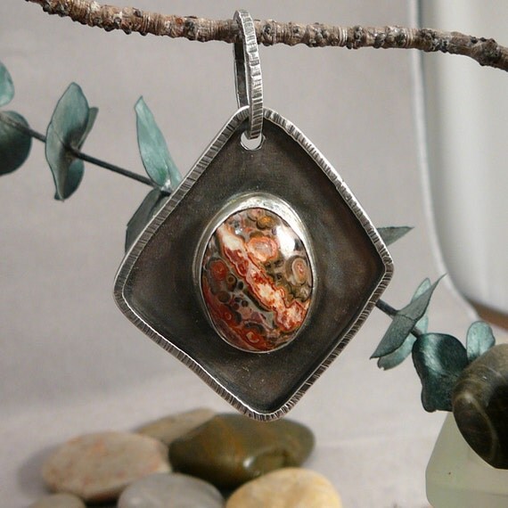Sterling silver pendant with leopardskin jasper
