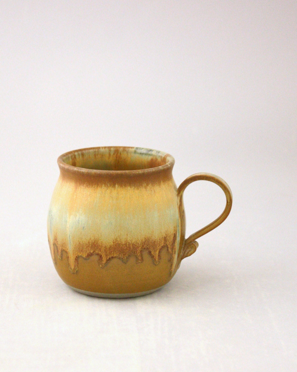 Single Coffee Mug in Burmese Gold by Nstarstudio - NstarStudio
