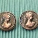 2 pcs - Lady Portrait Cameo Round Button - Antique Bronze Polyester - 25mm