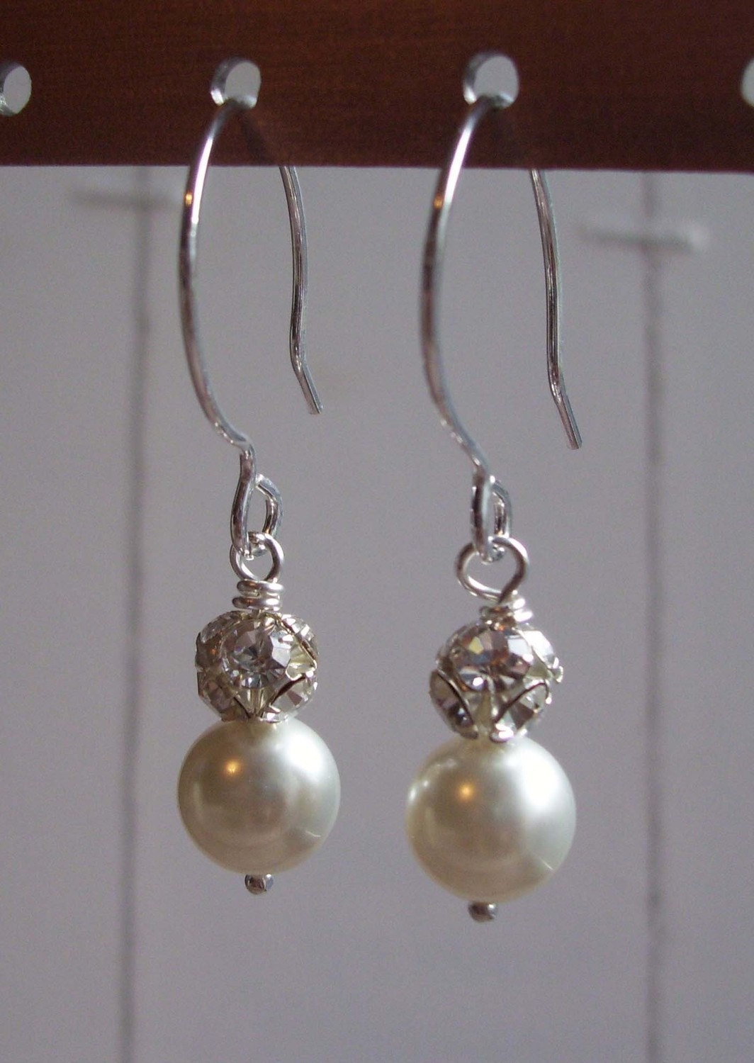 Round Swarovski Pearl Drop Earrings