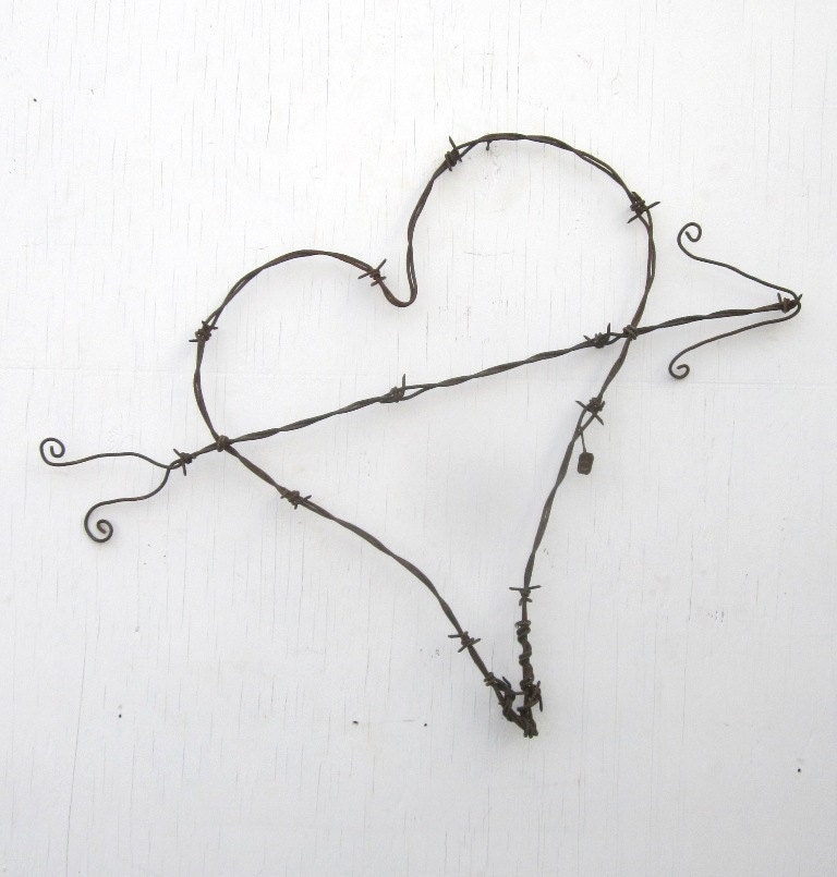 Gnarly Barbs Large Rustic Barbed Wire Heart With Arrow Made to Order