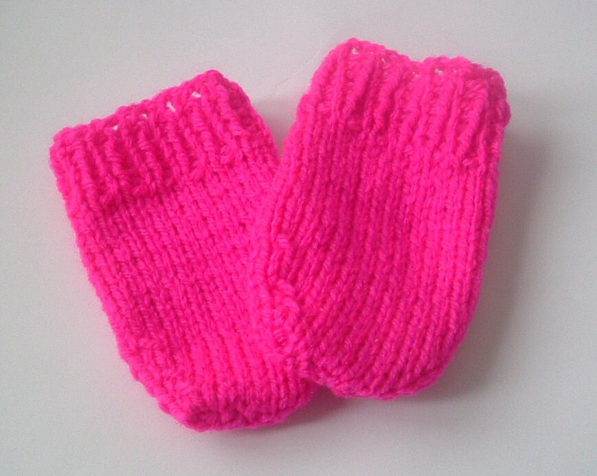 Baby Mittens in Bright Neon Pink