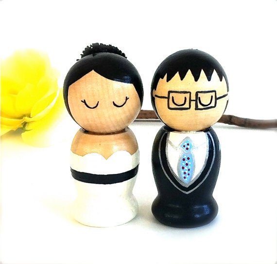 Kokeshi Wedding Cake Topper Custom Bride and Groom Wood Peg Japanese Style Anime Whimsical Personalized Keepsake Collectable Hand Painted