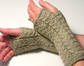 Fingerless gloves / handwarmers