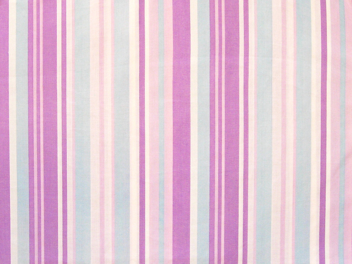 Purple & Lavender Striped Vintage Sheet - Fat Quarter (SPu002)